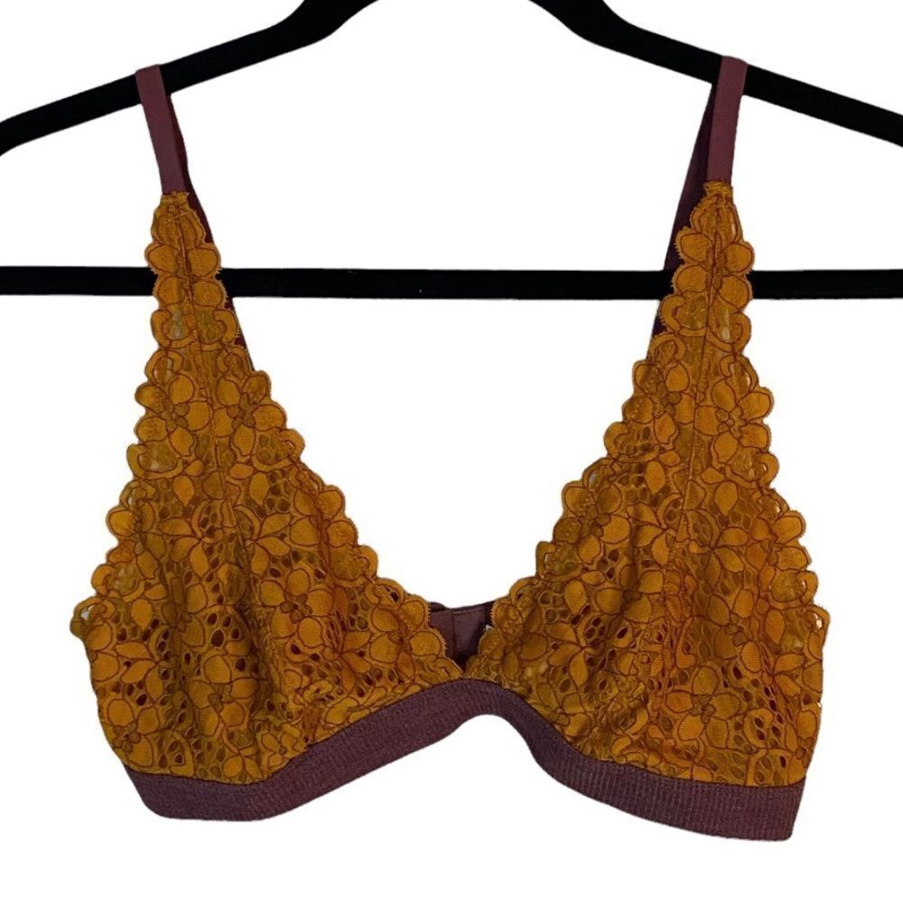 Colsie NWOT Lace Bralette